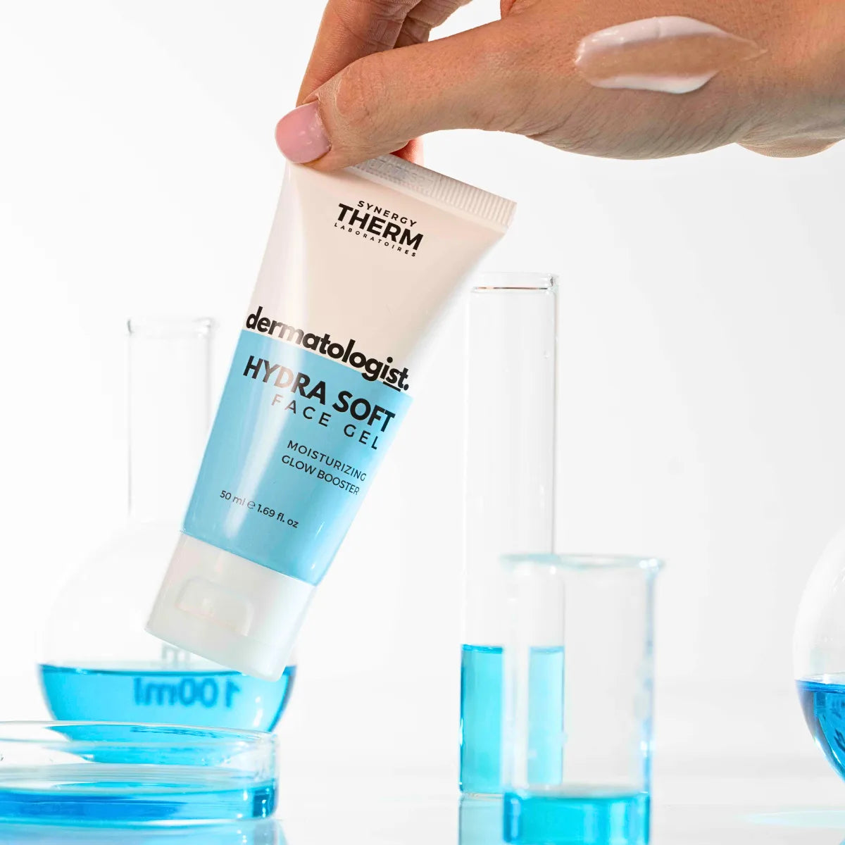 Cremă hidratantă – Hydra Soft – pentru tenul uscat și deshidratat 50ml