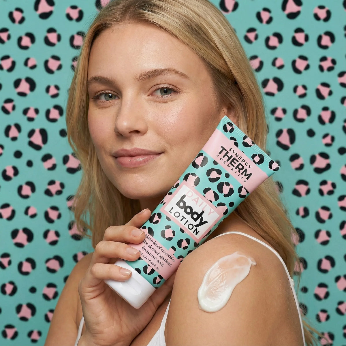 Loțiune Hidratantă pentru Corp Daily Body Lotion cu Ceramide Vegetale, Squalane din Măsline & Acid Hialuronic – Formulă Îmbunătățită