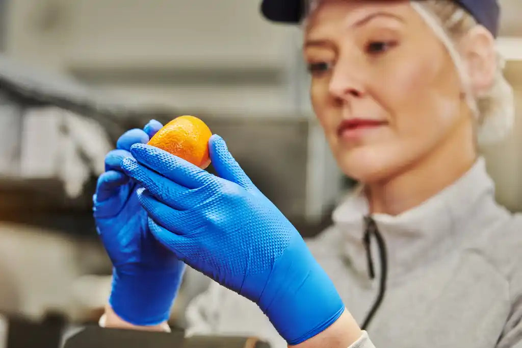 Mercator GoGrip Blue – Manusi nitril albastre fara pudra, 50 bucati